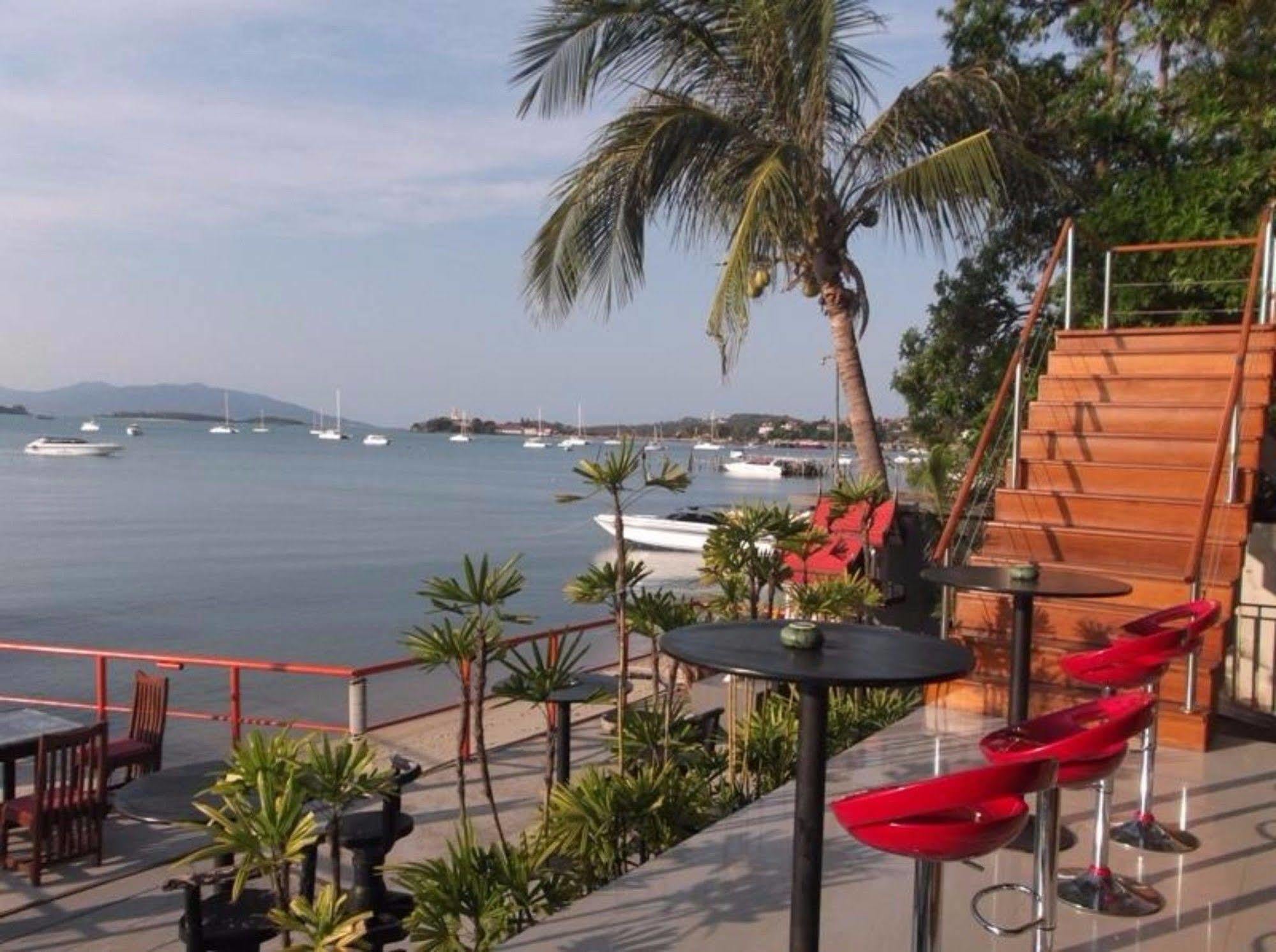 Marina Residence Bang Rak Beach  Exteriör bild